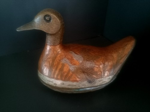 Très jolie canard étain - très, en
